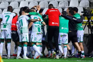 Η Ομόνοια κρατούσε τη νίκη, ο Διαμαντάκος στο 98' το μοίρασε!!