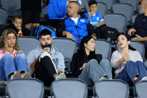 Ο κόσμος στο ''Άλφαμεγα''