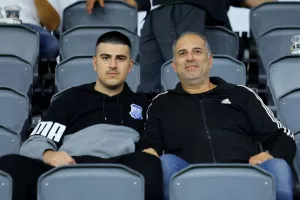 Ο κόσμος στο ''Άλφαμεγα''