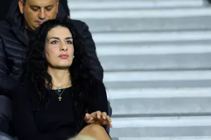 Ο κόσμος στο ''Άλφαμεγα''