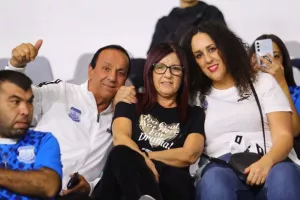 ΦΩΤΟΣ από τις κερκίδες στο Απόλλων - ΑΕΚ