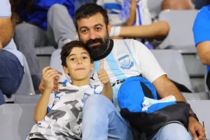 ΦΩΤΟΣ από τις κερκίδες στο Απόλλων - ΑΕΚ