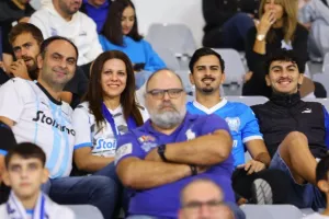 ΦΩΤΟΣ από τις κερκίδες στο Απόλλων - ΑΕΚ