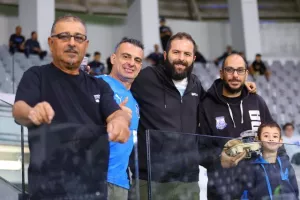 ΦΩΤΟΣ από τις κερκίδες στο Απόλλων - ΑΕΚ