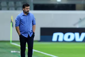 (ΝΕΟ) ΤΕΛΟΣ ο Κάρλος Φανγκουέιρο