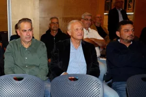 "Με τους θεούς του Ολύμπου" (Φώτος)