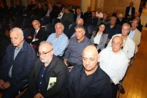 "Με τους θεούς του Ολύμπου" (Φώτος)