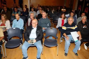 "Με τους θεούς του Ολύμπου" (Φώτος)