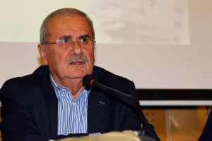 "Με τους θεούς του Ολύμπου" (Φώτος)