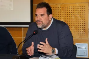 "Με τους θεούς του Ολύμπου" (Φώτος)
