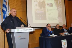 "Με τους θεούς του Ολύμπου" (Φώτος)