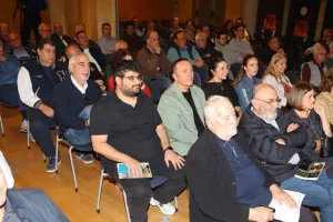 "Με τους θεούς του Ολύμπου" (Φώτος)