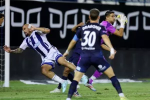 Στο πρώτο Πάφος, στο δεύτερο Ανόρθωση και στο τέλος... συμβιβασμός