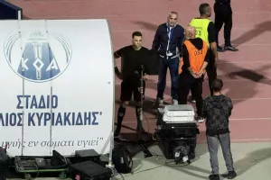 Ζήτησε πέναλτι η Πάφος, παρέμβαση VAR και... φάουλ στον Μπρούνο