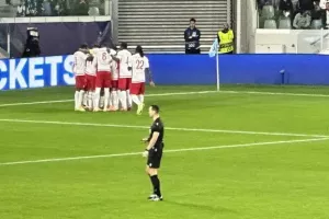 Νωρίς... με Minamino