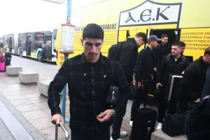 Η αποστολή της ΑΕΚ πέταξε για Φλωρεντία