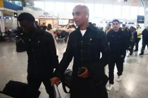 Η αποστολή της ΑΕΚ πέταξε για Φλωρεντία
