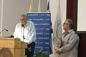 ΑΝΟ/Τιμήθηκε η Επιτροπή Πετόσφαιρας για τον αγώνα επιβίωσης του τμήματος Πετόσφαιρας Ανδρών