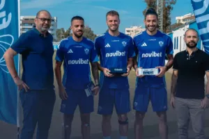 Ανόρθωση/Νέα συνεργασία