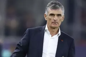 Ο Μεντιλίμπαρ ετοιμάζεται να βάλει την υπογραφή του για τέταρτη φορά σε συμβόλαιο με τους ερυθρόλευκους