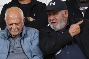 0/4 και ο Κίκης... θύμωσε!