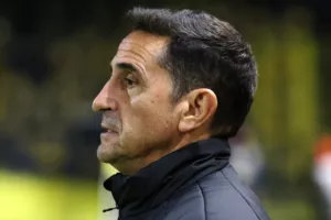 Χιμένεθ: «Πρέπει να γίνουμε πιο πολύ...αλήτες»