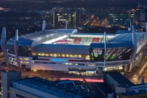 Μεγαλώνει το «Philips Stadium» – Πάνω από 45.000 θεατές μετά την ανακαίνιση