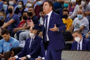 «Επιταχύνει τις διαδικασίες για Πασκουάλ η Μπαρτσελόνα»