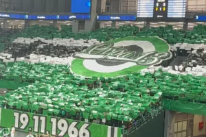 (Βίντεο) Εντυπωσιακό κορεό και καυτή ατμόσφαιρα!