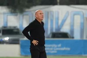 "Περάσαμε πολύ δύσκολη βδομάδα, δεν τιμήσαμε τη φανέλα της ομάδας μας"