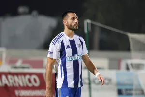 Ανεβασμένος και... απόφαση Τιμούρ