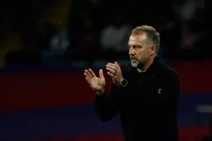 Έκανε την έκπληξη ο Λαπόρτα για το μέλλον του Φλικ