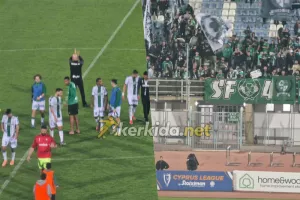 Αποθέωση στον Μπεργκ και τους παίκτες (Φώτος kerkida)