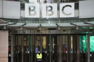 Το BBC ζήτησε επίσημα συγγνώμη από τον Τραμπ για τη μονταζιέρα