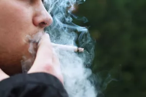 Τσιγάρο τέλος στις Μαλδίβες