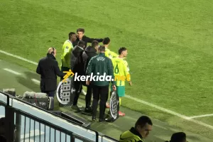 Αντίδραση... Ιδιάκεθ