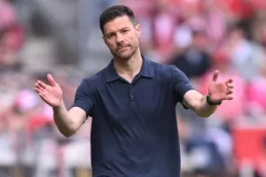 «Μια ήττα από τον Ολυμπιακό θα σημάνει το τέλος του Τσάμπι Αλόνσο!»