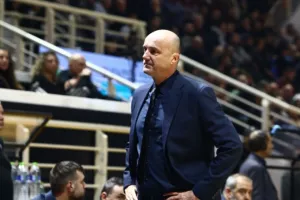Ζντοβτς: «Ακόμα δεν ξέρω πως κερδίσαμε»