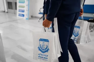 Ο Απόλλωνας δίπλα στα παιδάκια που νοσηλεύονται (βίντεο/φώτος)