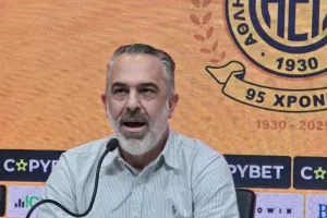 Προεδρική...διάσκεψη Τύπου (ΑΕΛ)