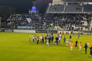 (Βίντεο Kerkida) Ήχησε ξανά... το "χώμα που περπάτησα"