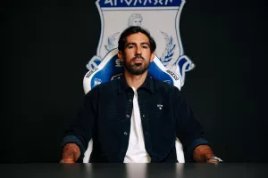 ΘΕΛΕΙ...LATIN τρέλα στο ντεμπούτο του