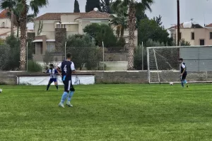 Φωτορεπορτάζ της οκτάρας στα Μανδριά
