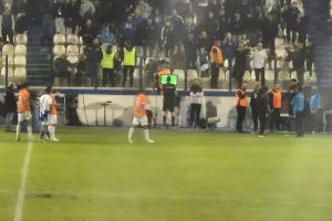 On field review - Διπλό... τσεκ και επιθετικό φάουλ