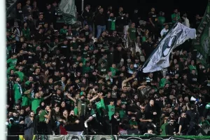 ΜΟΝΟ στα ταμεία του γηπέδου