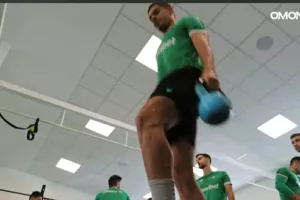 Το βάρος στον...Γιάννη