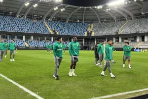 (Φώτος kerkida) Βόλτα των παικτών στο “Gamla Ullevi”