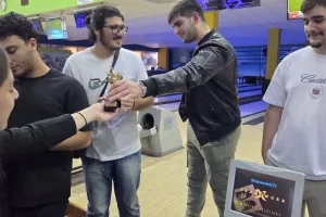 Φώτος του τελικού του τουρνουά bowling
