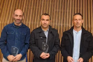 Τιμήθηκε η Ακαδημία του ΑΠΟΕΛ: "Υποσχόμαστε να συνεχίσουμε με αφοσίωση και σκληρή δουλειά"