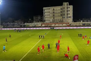 ΦΩΤΟΣ/Ζέσταμα στο "Αμμόχωστος"